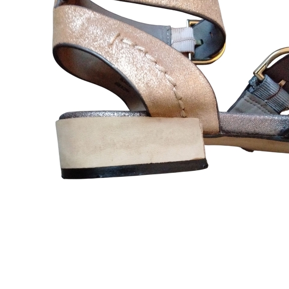 Naked Feet Sandals “Zeke” Metallic Strappy Sandals Silver and Gold Sandals 7.5 - Picture 11 of 11